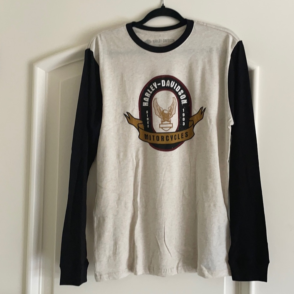 Harley Davidson t shirt l M l Newl Long sleeve